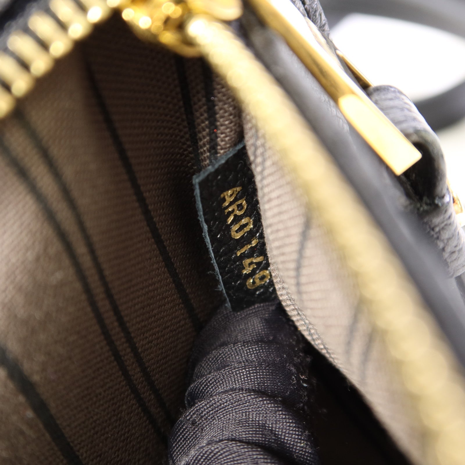 LOUIS VUITTON LV GHW Pochette Metis 2 Way Bag M41487 Monogram Empreinte Black